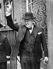 Winston Churchill (image domaine public via Wikimedia)